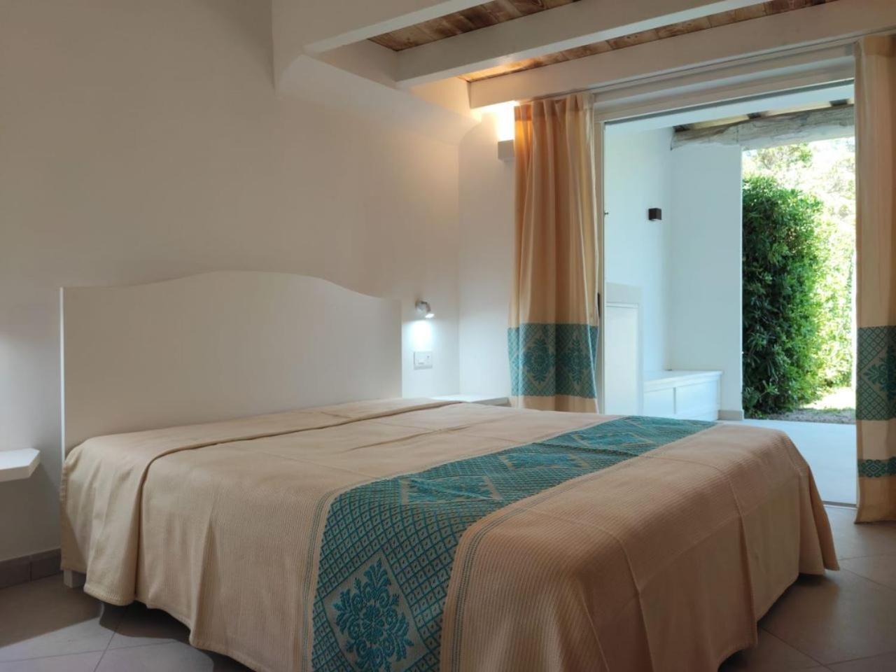 Aparthotel Capo Ceraso Family