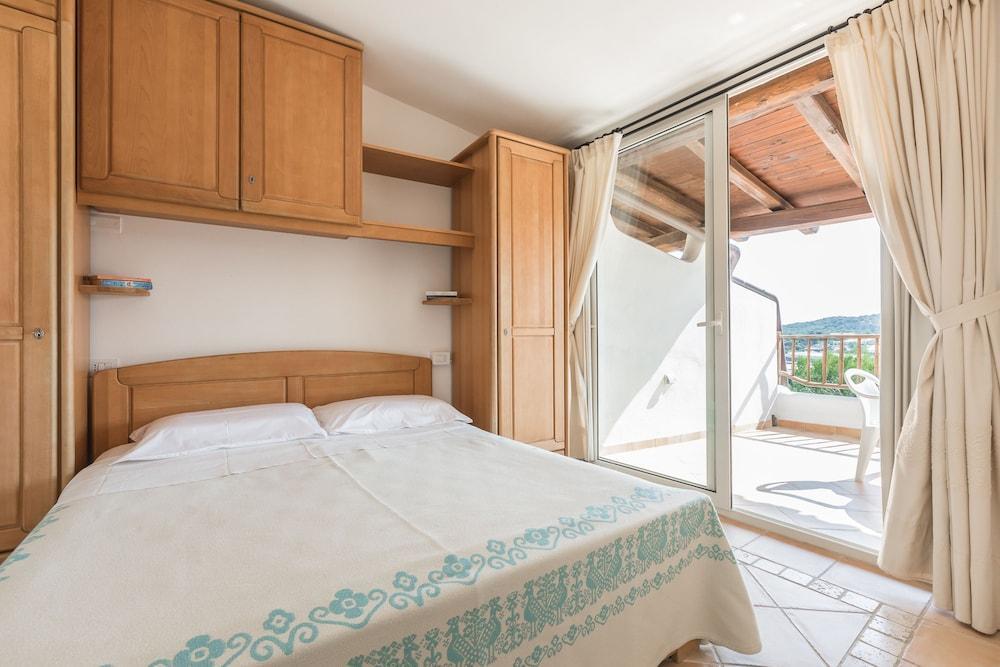 Apart-hotel Capo Ceraso Family Costa Corallina